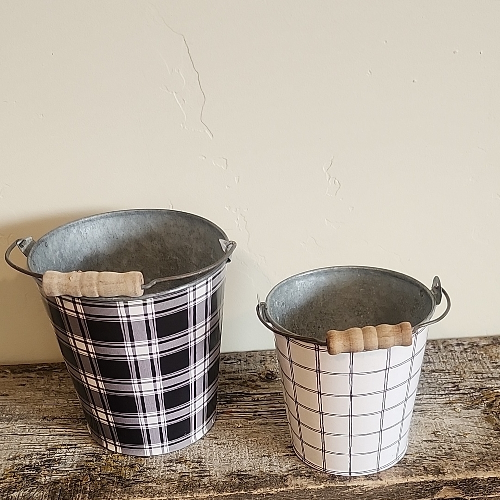 Plaid Metal Buckets Set - Black and White